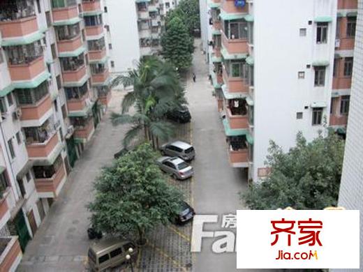 龍城小區(qū)外景圖