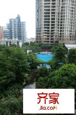 金地天璽小區(qū)園林實(shí)景2014-8-27