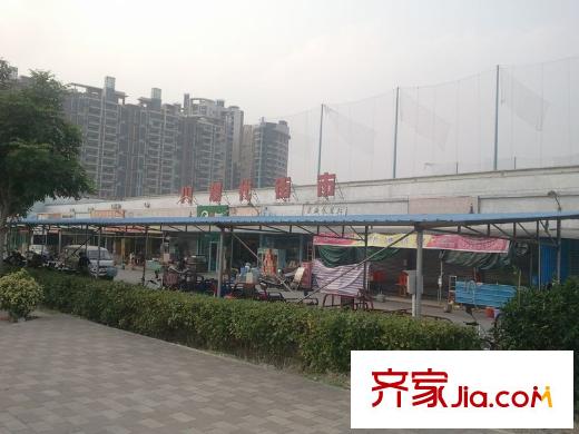 金地天璽M現(xiàn)代超市