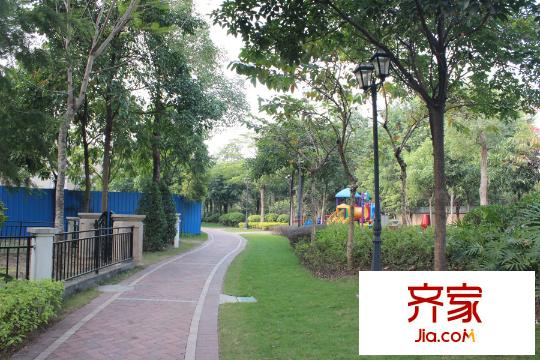 利海半島城璽小區(qū)園林
