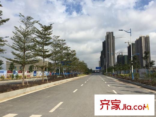 中國(guó)鐵建國(guó)際公館周邊道路