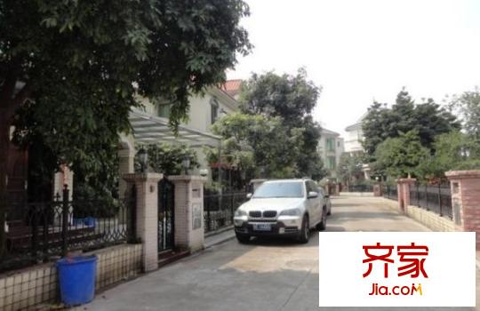 綠景苑別墅外景圖