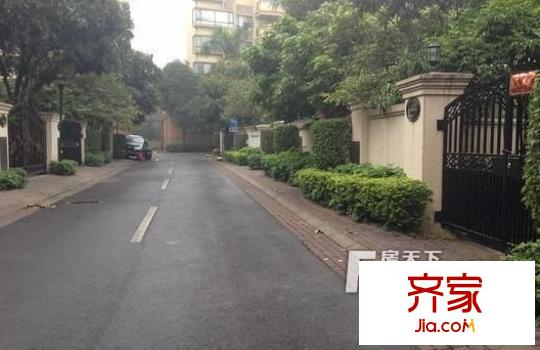 雍景豪園御景臺(tái)別墅外景圖