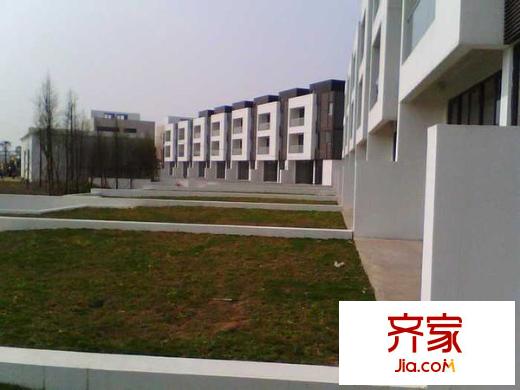 東逸灣劍橋水岸外景圖