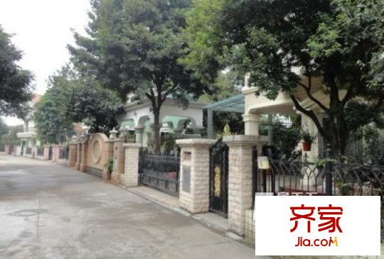 綠景苑別墅外景圖