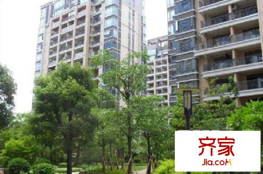 依云水岸別墅外景圖