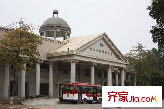 和豐穎苑項(xiàng)目附近保齡球俱樂部