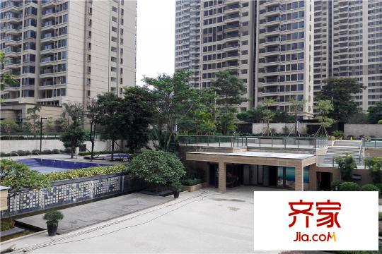 保利西雅圖小區(qū)園林實(shí)景（2015-10-30）