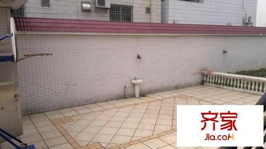 紅旗中路小區(qū)外景圖