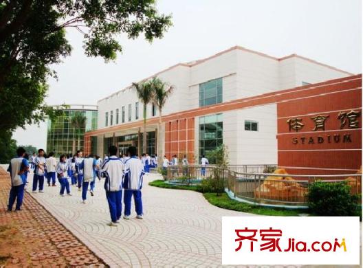 長信銀灣羅村高級中學(xué)