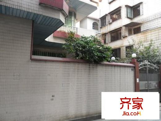 海三路小區(qū)外景圖 