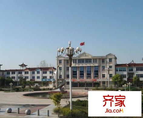 倫教世紀(jì)廣場(chǎng)