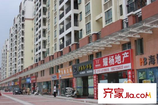 豪景新城臨街商鋪