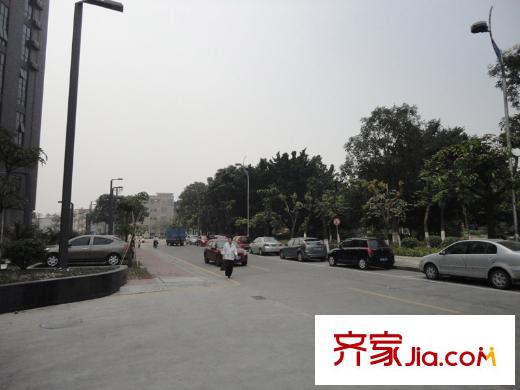 港隆國(guó)際周邊配套 街道