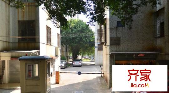 十六街小區(qū)外景圖