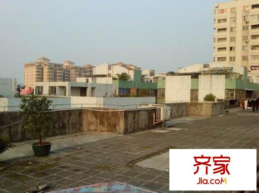 西苑大廈外景圖