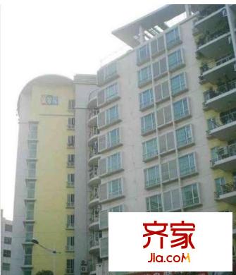 盈翠居