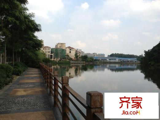 勁嘉金棕櫚灣: