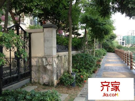 勁嘉金棕櫚灣: