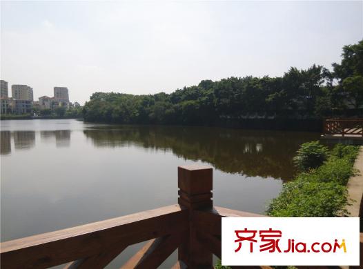 華瓏恒湖軒項目東側(cè)湖景（2015-9-25）