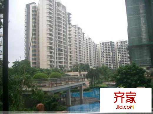 華夏新城小區(qū)實景2013-03-03