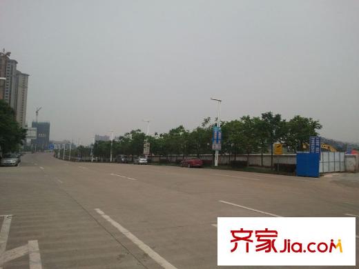 錦繡北苑周邊道路