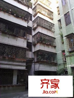 江步大廈