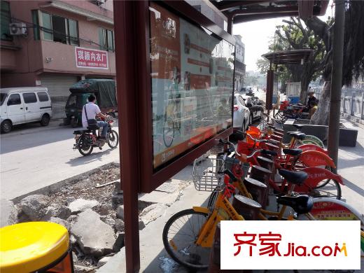 瓏耀華府公共自行車點(diǎn)