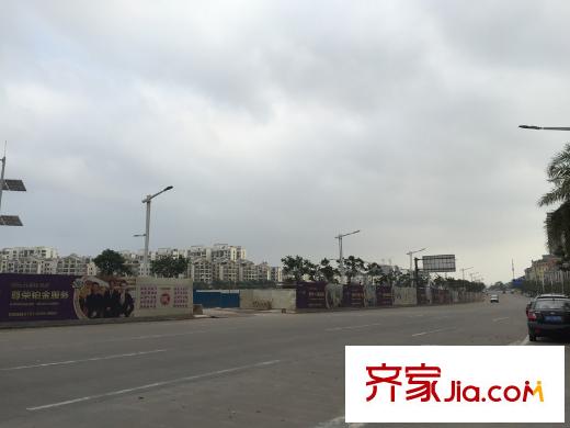 招商依云曦城周邊馬路