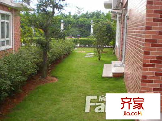 穆天子山莊別墅外景圖