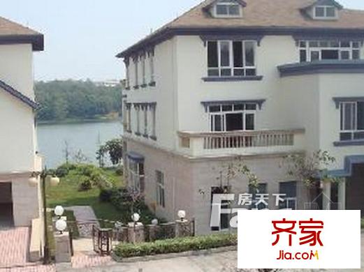 穆天子山莊別墅外景圖