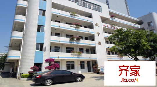 第四中等職業(yè)學(xué)校教職工宿舍外景圖2