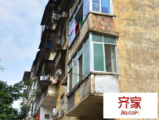 防衛(wèi)站宿舍樓外景圖1