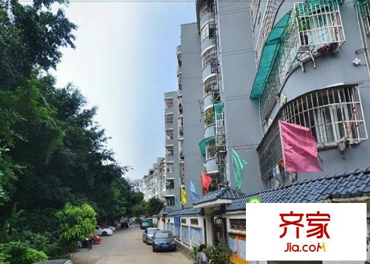 湖畔樓外景圖