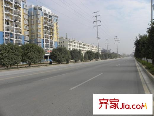 水岸小筑配套圖小區(qū)前仙葫大道蒲廟方向
