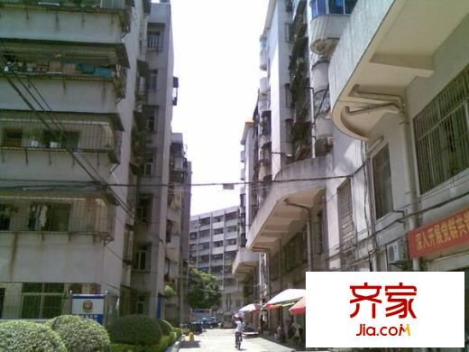 望州南小區(qū)外景圖 