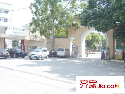 香堤雅院配套圖附近的廣西師范學(xué)院