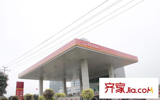 龍基傳媒星城加油站（攝于2014-4-23）