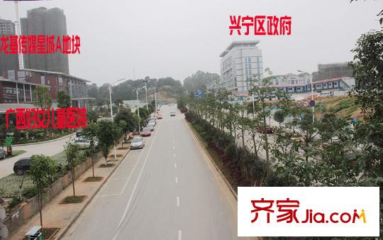 龍基傳媒星城廣西婦女兒童醫(yī)院（攝于2014-4-23）