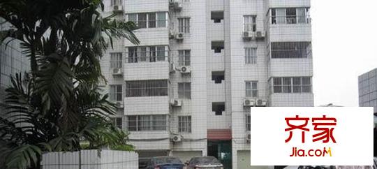 中華苑小區(qū)外景圖中華苑2