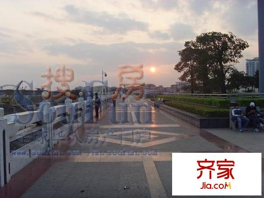 邕江時(shí)代廣場(chǎng)外景圖 