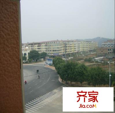 仙葫開發(fā)區(qū)私房外景圖 