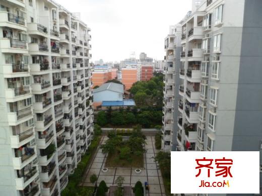 嶺南名居外景圖 