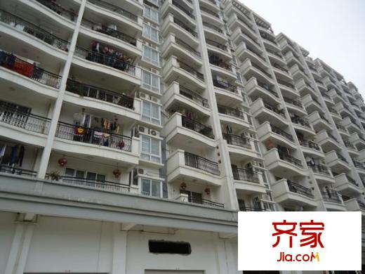 嶺南名居外景圖 