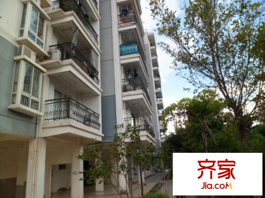 嶺南名居外景圖 