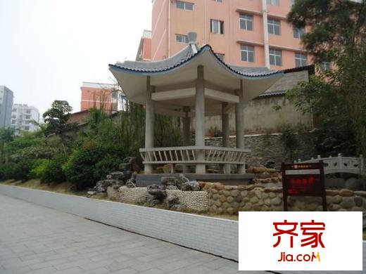 嶺南名居外景圖 