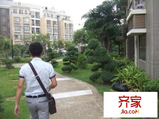 億利城外景圖 