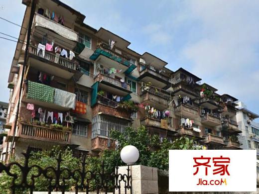南寧十中宿舍區(qū)外景圖3