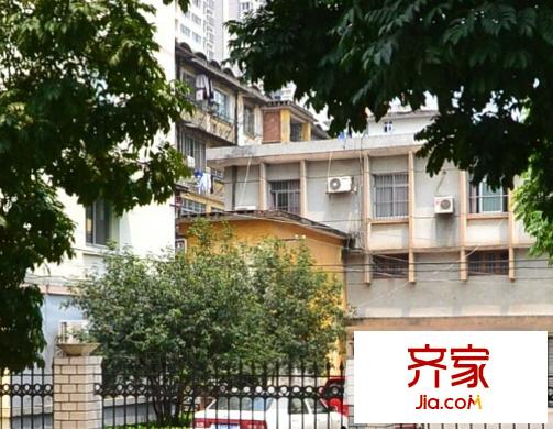 區(qū)政府新民路宿舍區(qū)外景圖7
