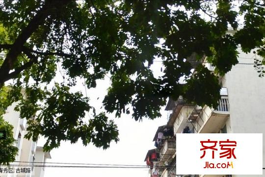 區(qū)建材行業(yè)管理辦宿舍外景圖建材局職工宿舍
